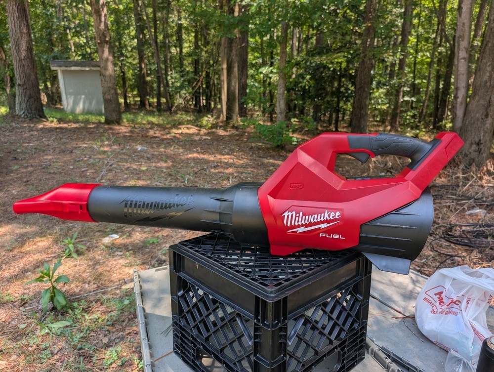 Milwaukee M18 Blower Flat Nozzle Red, 3017-20 Tool