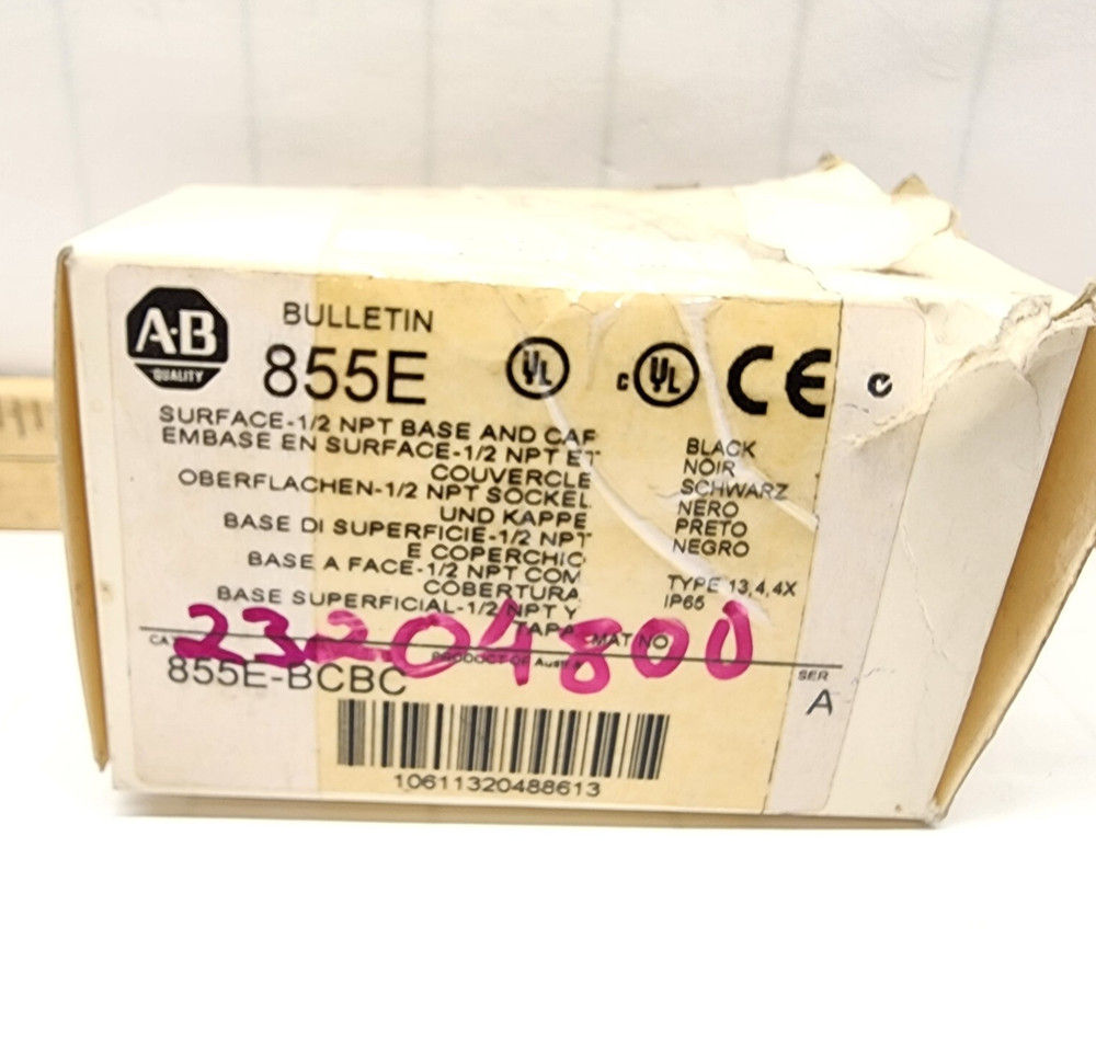 New Allen-Bradley 855E Stacklight Base & Cap 1/2" NPT 855E-BCBC