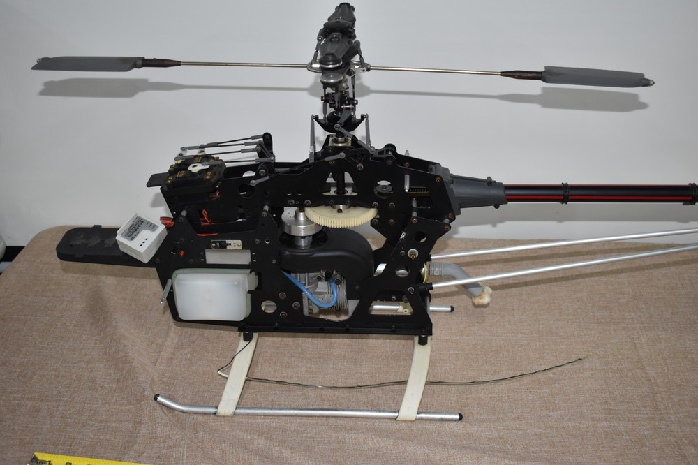JR Propo R/c Model Helicopter MDS 68