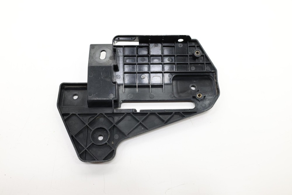 2018 -2021 FORD EXPEDITION REAR RIGHT BLIND SPOT RADAR SENSOR MODULE BRACKET OEM
