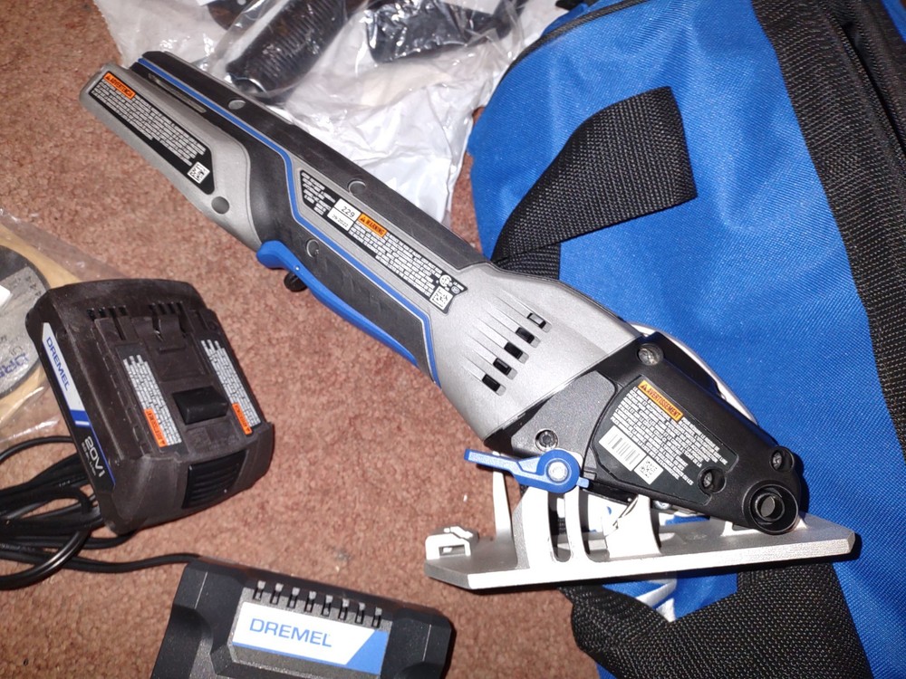 Dremel US20V-01 20V Max Cordless Compact Saw Kit Complete 🆕