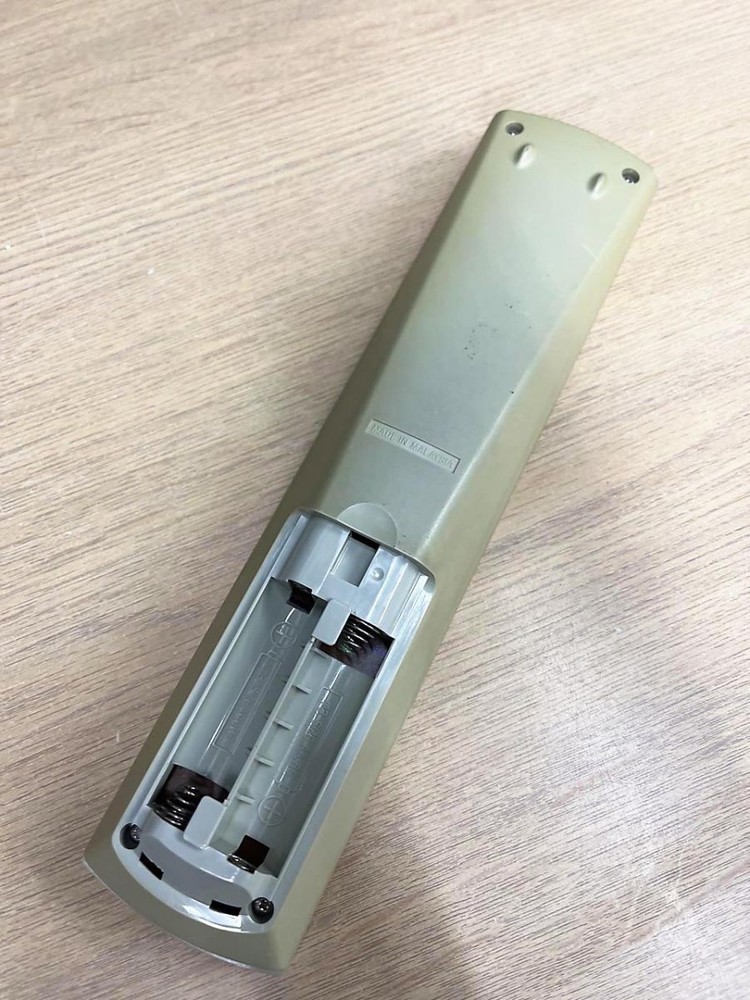 SONY Audio Remote Control RM-SD9J (without cover)