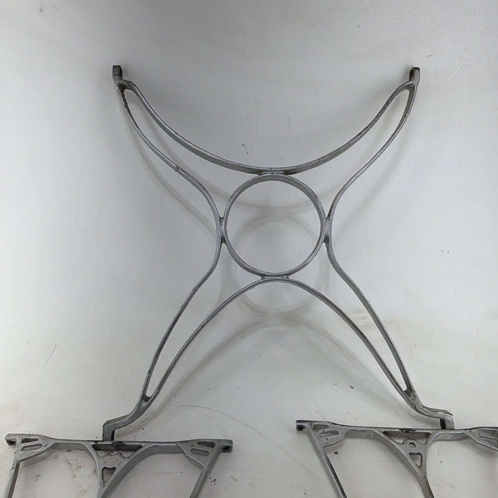 Treadle Sewing Machine Cast Iron table Base