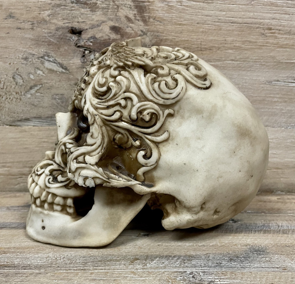 Skull Aztec Design, Resin Decor 6.5" x 6"