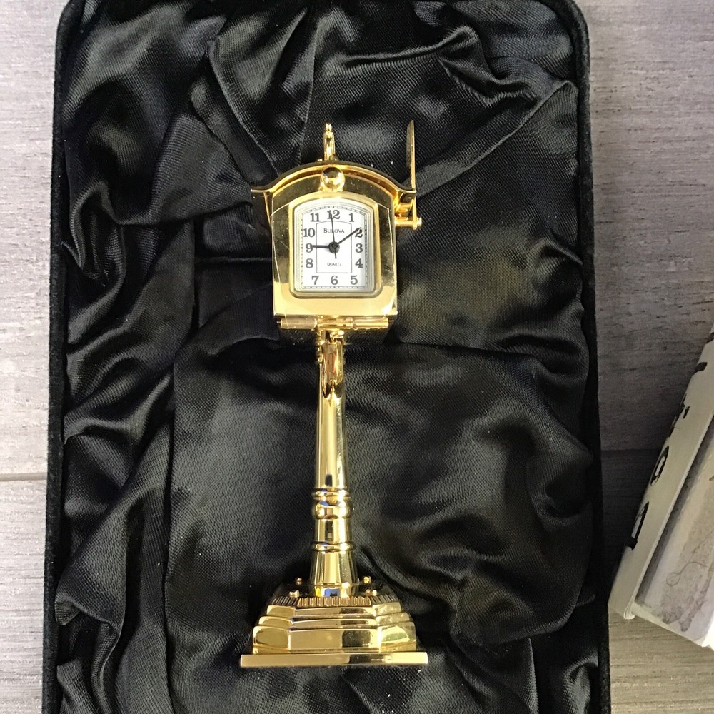BULOVA SOLID BRASS MINI MAILBOX CLOCK B0411 4"