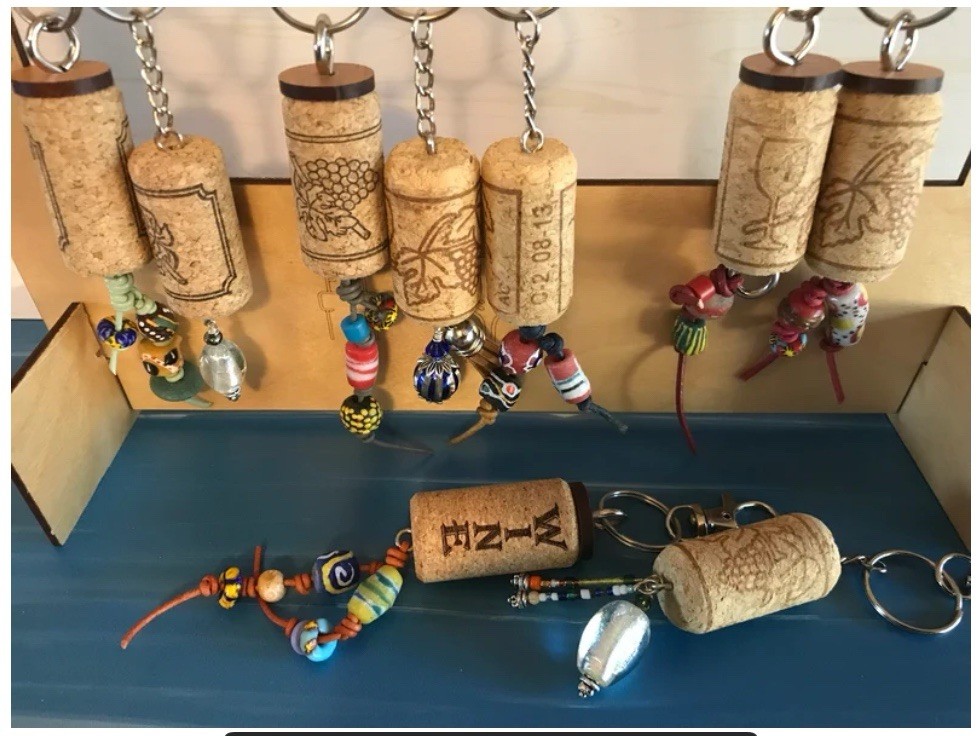 WINE CORK KEYCHAINS