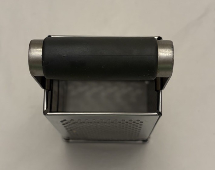 Multi-Purpose Stainless Steel Box Grater W/Rubber Handle 4 Sided Kitchen EUC