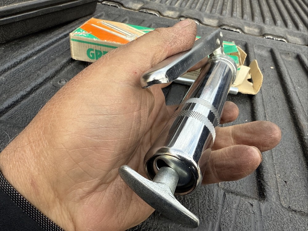 king aire lever type grease gun