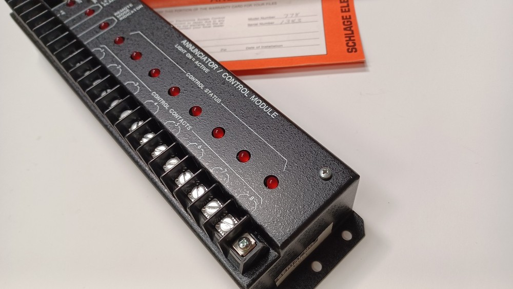 SCHLARGE Model 778 Annunciator / Control Module
