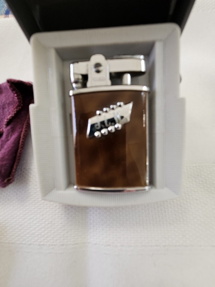 Vintage Ronson Gem Lighter
