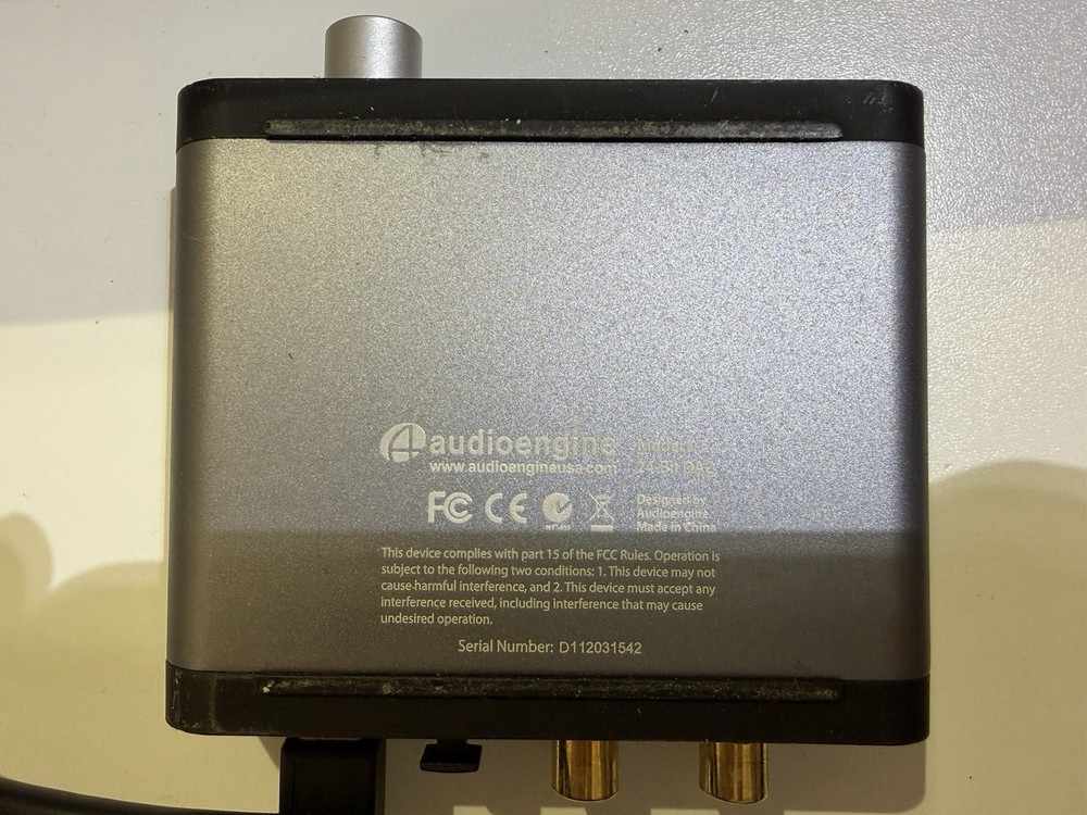 Audioengine D1 USB DAC Headphone Amplifier External Box Optical Input