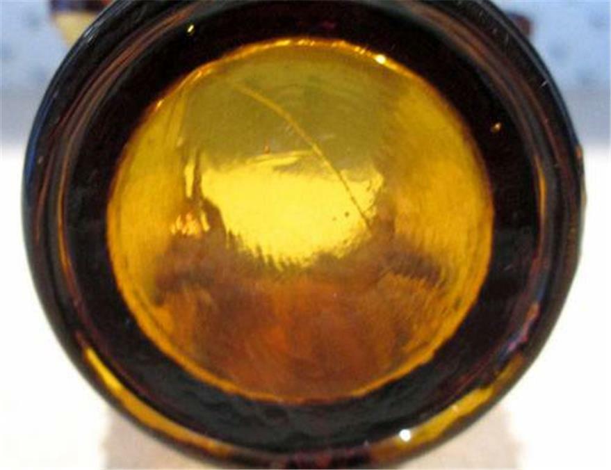 Amber Saddle Toothpick Holder