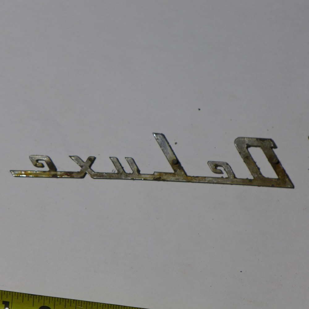 1950s "De Luxe" script Emblem, nice driver quality, Chevrolet Chevy