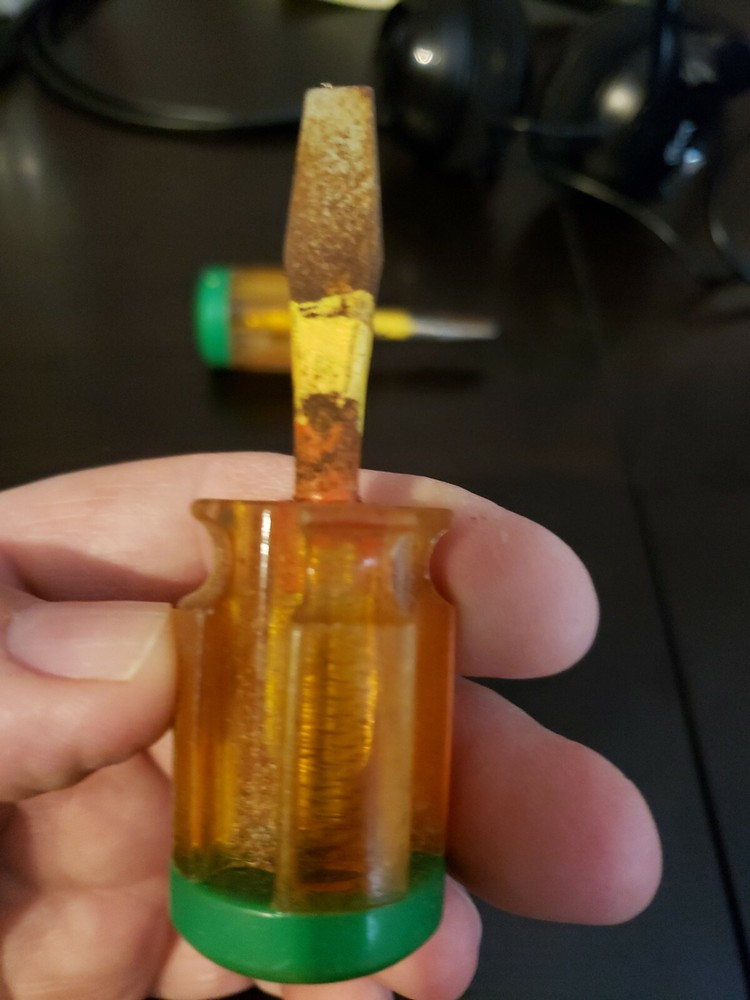 Thorsen Flat Head Stubby Screwdriver 081