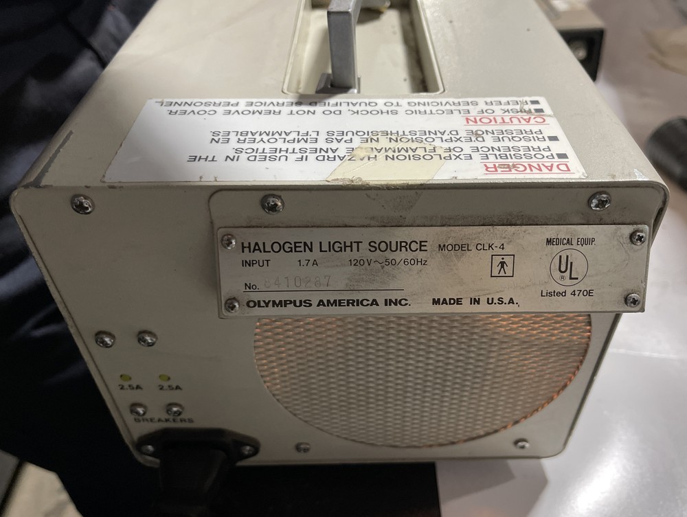 OLYMPUS CLK-4 Halogen Light Works, Air Moves Handle Broken Source