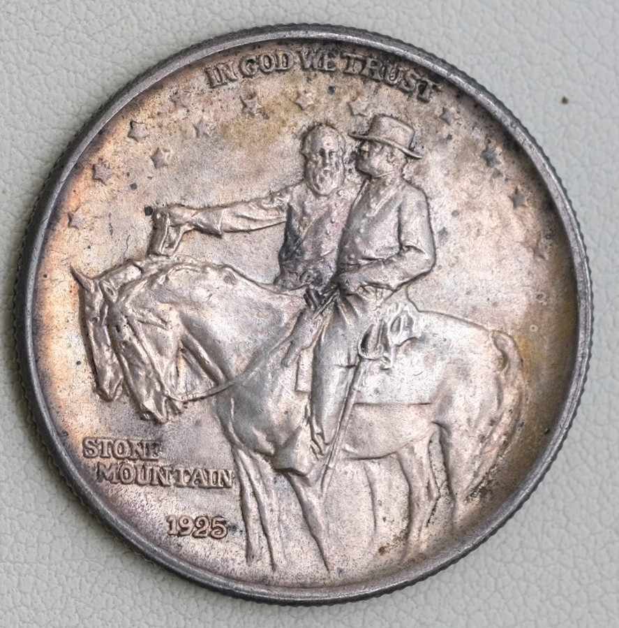 1925 50C Stone Mountain Commemorative Silver Half Dollar /D4
