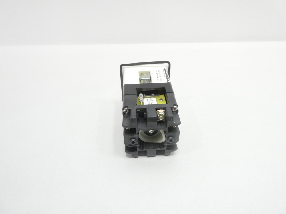 Senasys 914AGB051BB Selector Switch 3 Pos
