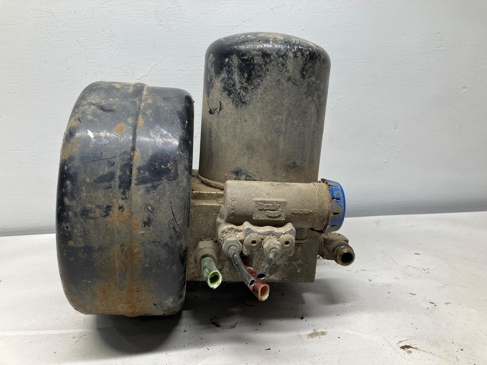 Bendix AD-IS Air Dryer - Used