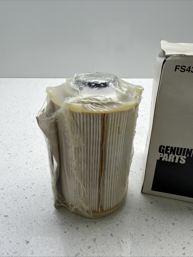 Fleetguard FS43258 Fuel Filter