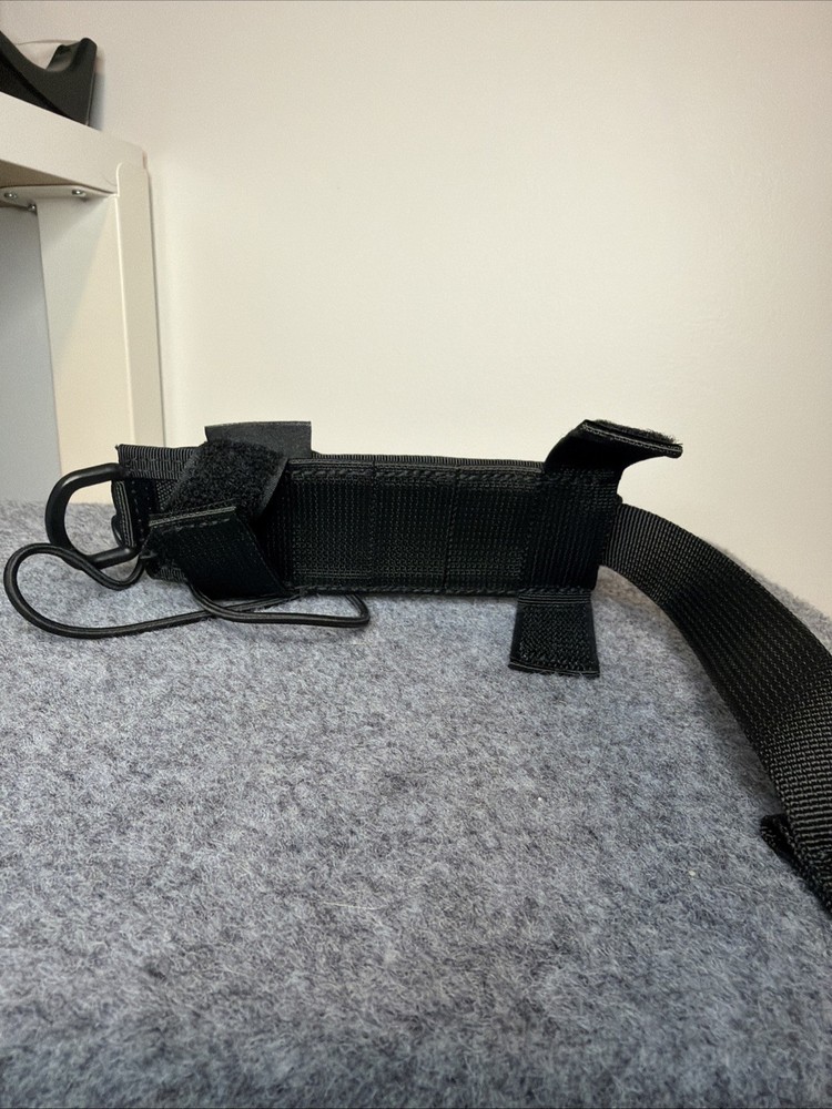 OneTigris Flashlight Holster Molle Flashlight Holder