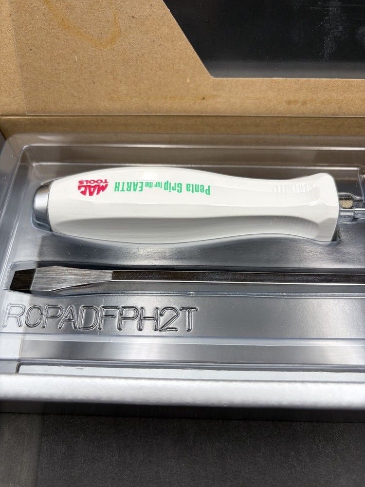 Mac Tools 2022 Striking Flat Screwdriver 2 Set Penta Grip White Hard Handle