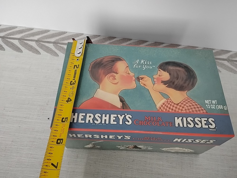 Vnt Inspired Hershey's Kisses Box Excellent Condition
