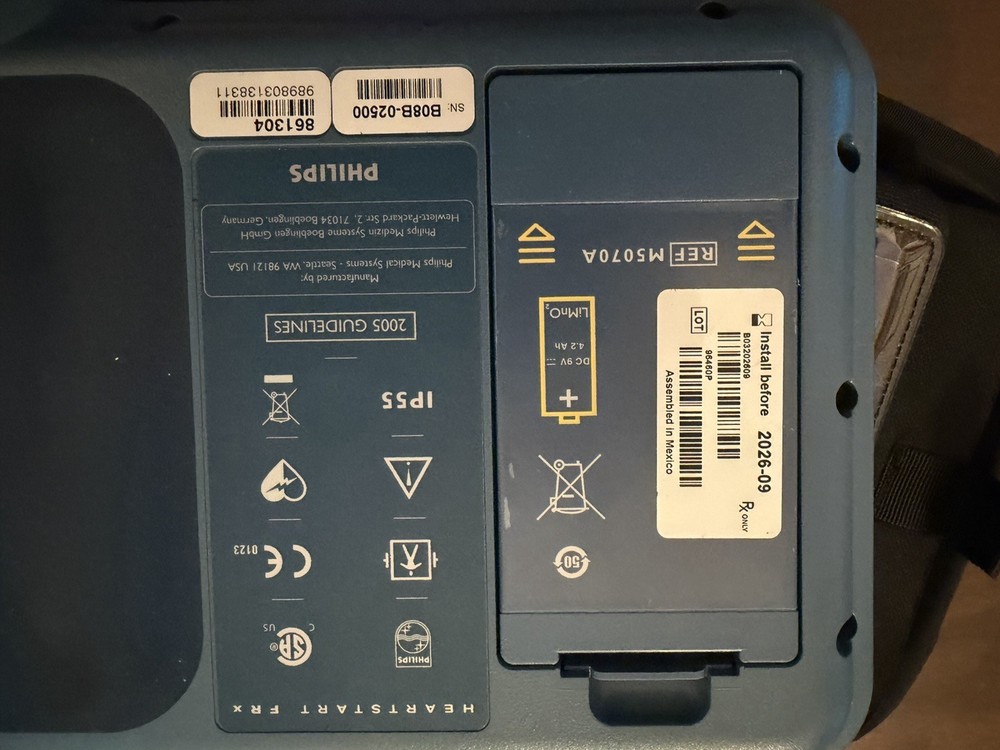 Philips HeartStart FRX Defibrillator Kit