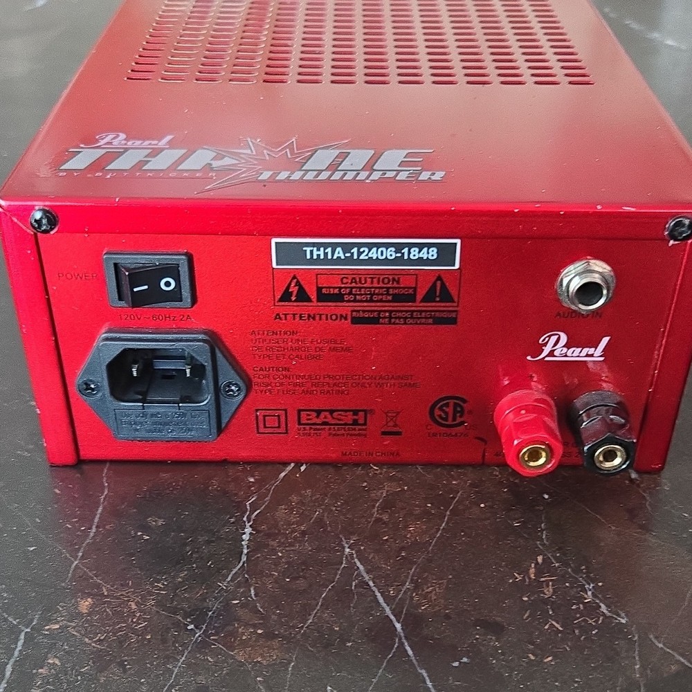 Pearl Drum Throne Thumper with case