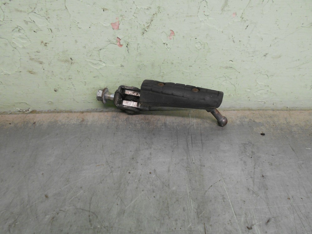 yamaha  tdm   850   r/h  front  peg  (1996)