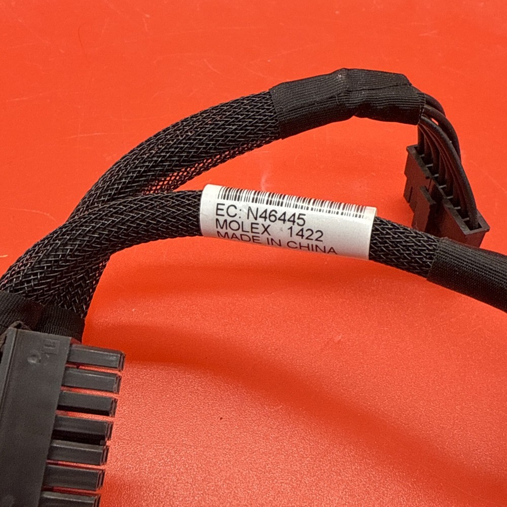 IBM 00FX686 N46445 SAS Backplane Power Cable