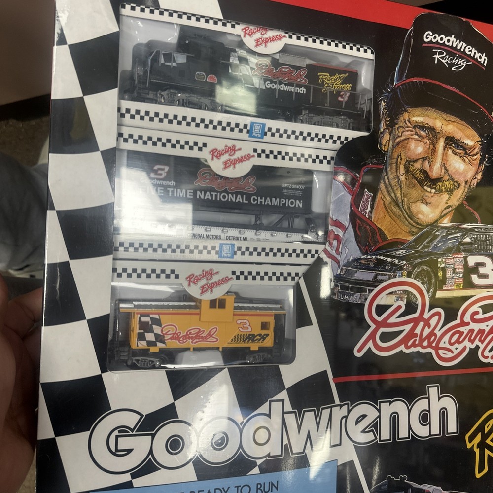 Dale Earnhardt Goodwrench Racing Express model train set