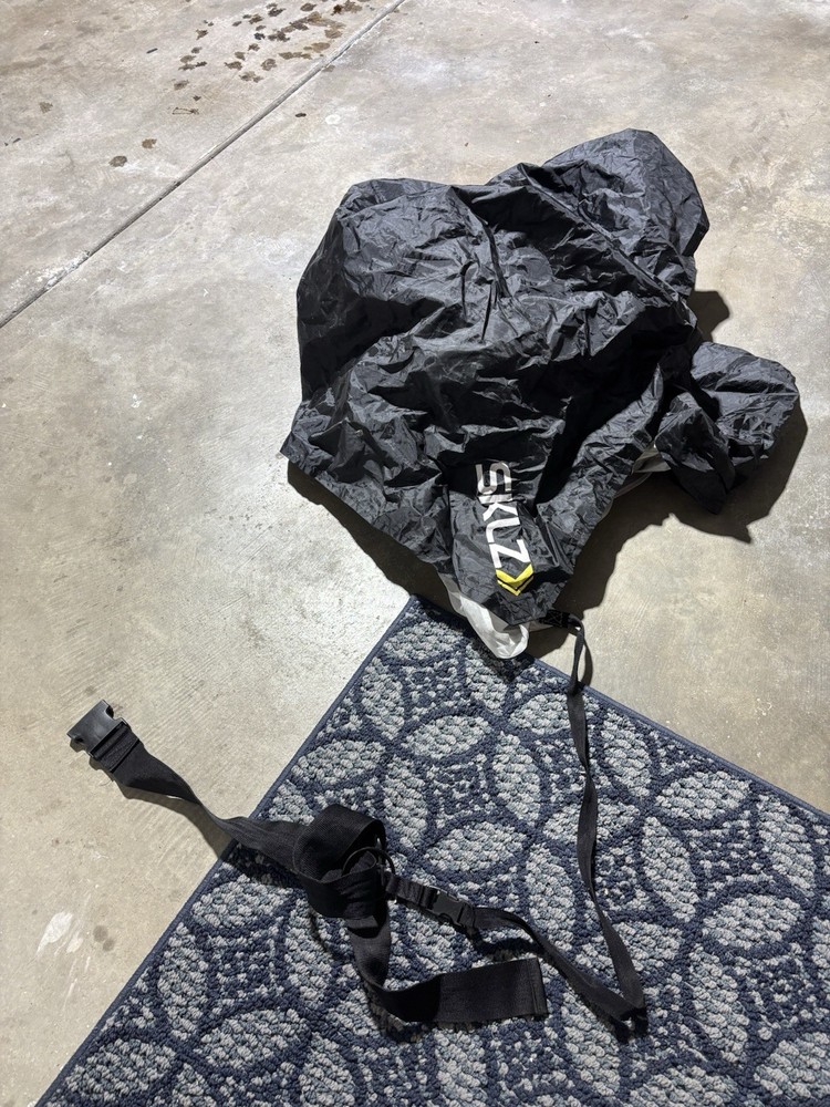 SKLZ running parachute