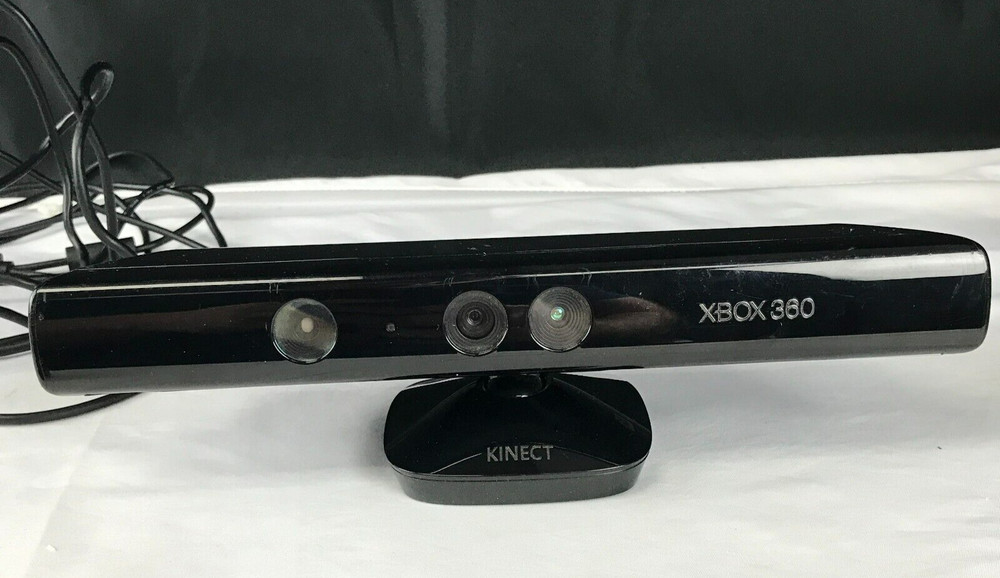 Microsoft Xbox 360 Kinect Sensor Model 1414 Black