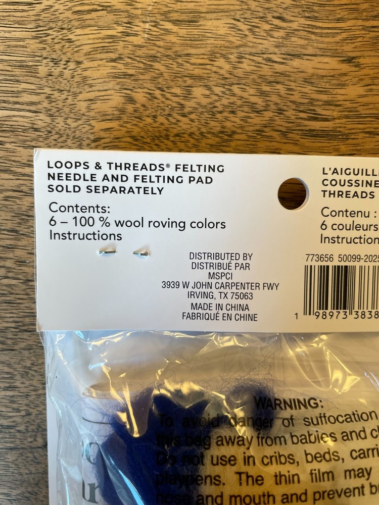 Loops & Threads Felting Kit 6 Bluebird - 3" tall