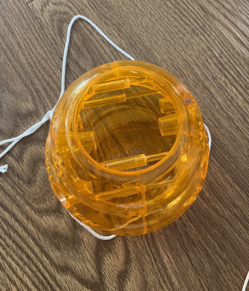 2 wasp reusable traps clear orange USED