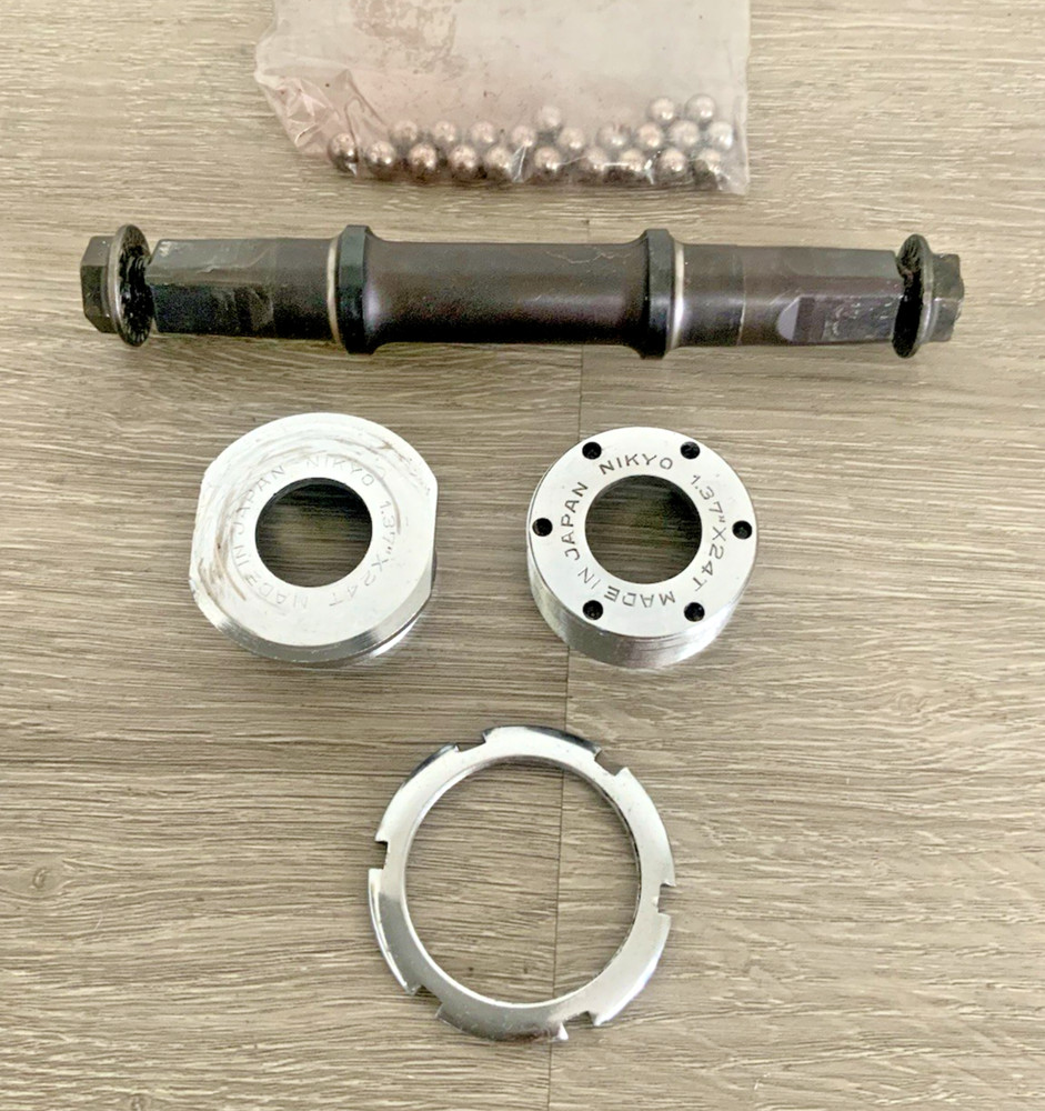 NIKYO JAPAN BOTTOM BRACKET BRITISH THREADING 68-120 MM