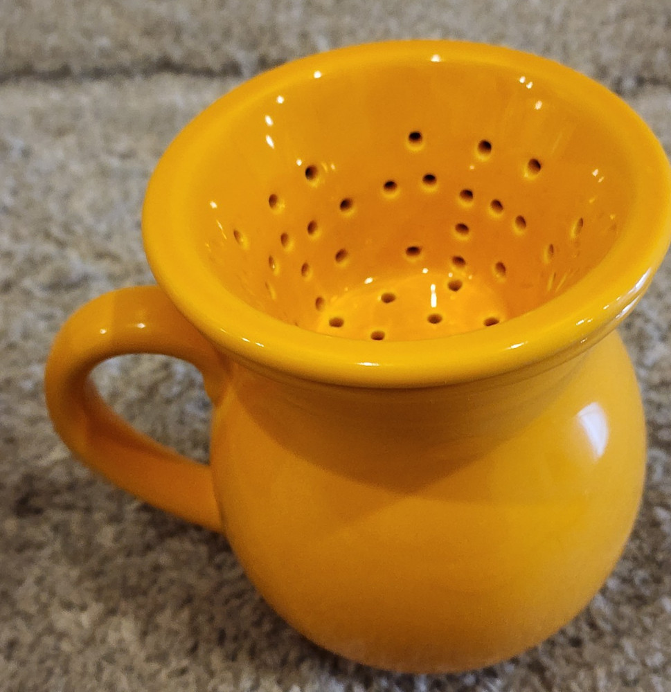🪻Chantal Coffee Tea Mug w/Infuser Lid