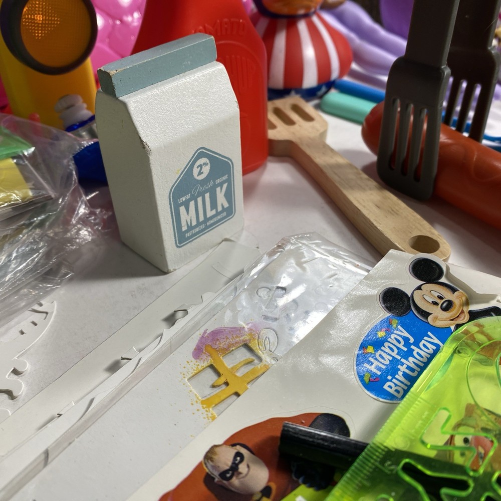 various toy lot 20 Plus Including A Working Bubble Machine With Bubbles
