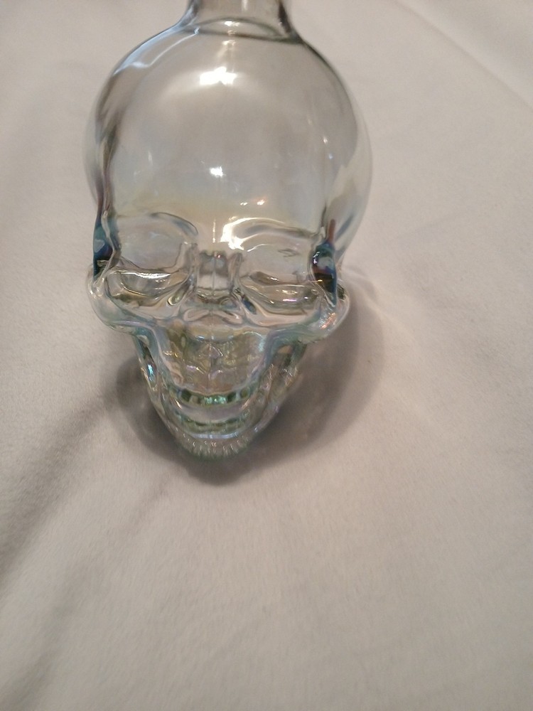 Glass Skull With Cork