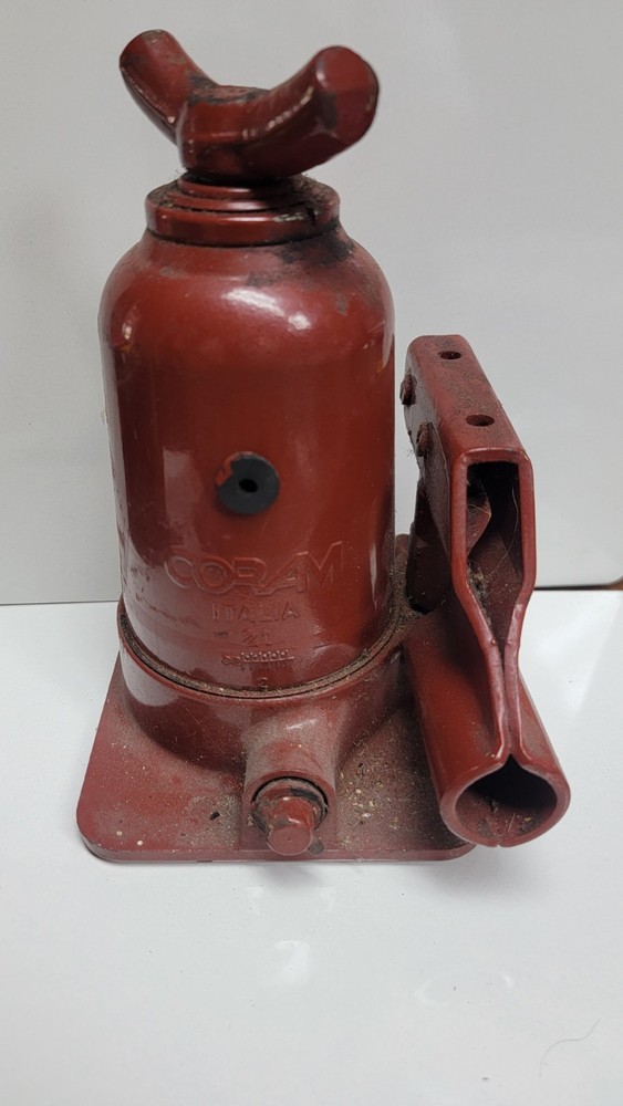 land rover bottle jack