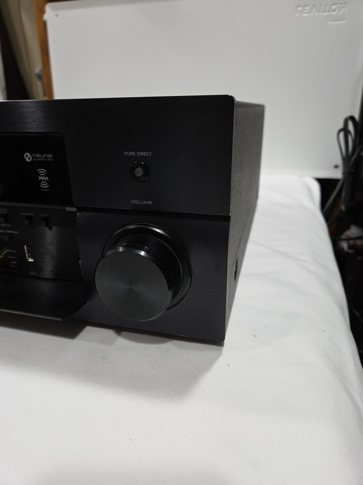 Yamaha RX-V2700 AV Receiver