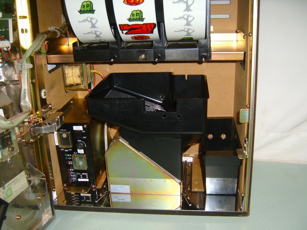 SAMMY PACHISLO SLOT MACHINE RESET & CHANGE ODDS KEY # 006 - READ DESCRIPTION