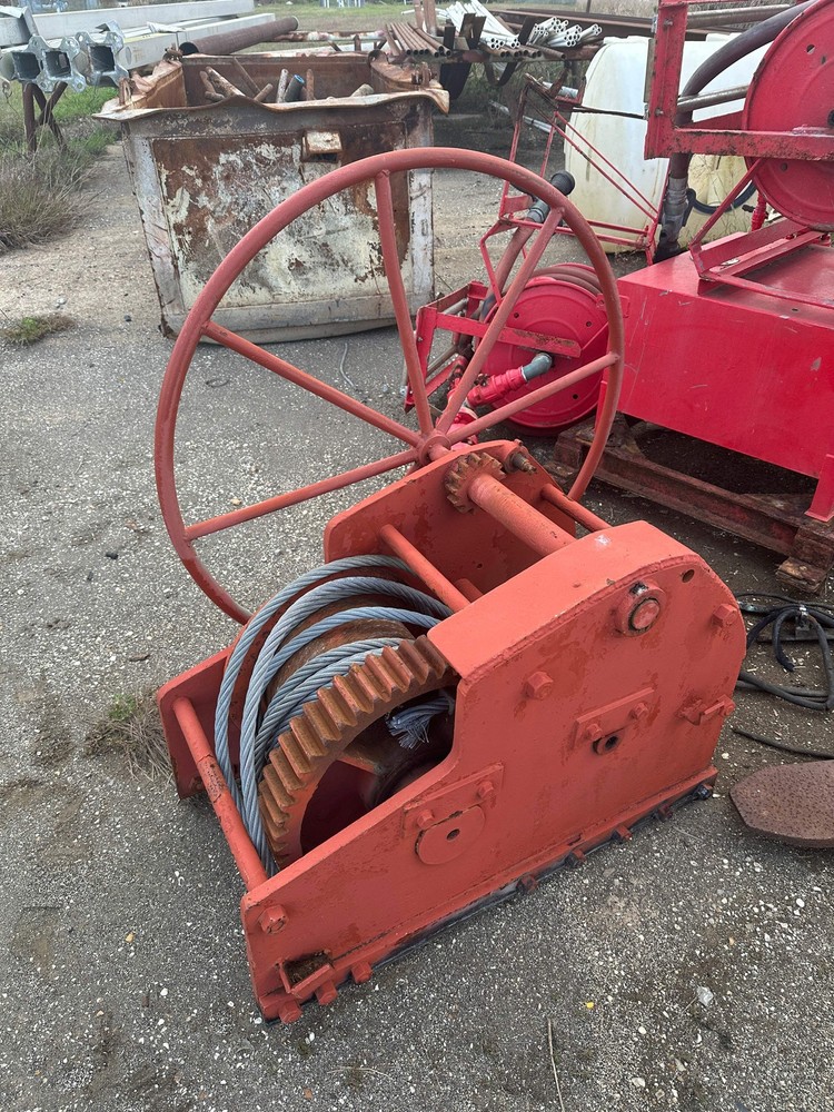 Hand Wheel Mooring Winch (Used)
