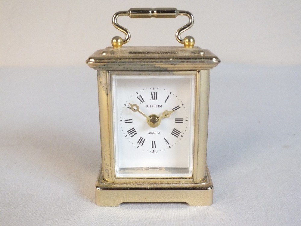 Vintage Rhythm Quartz Small Carriage Clock