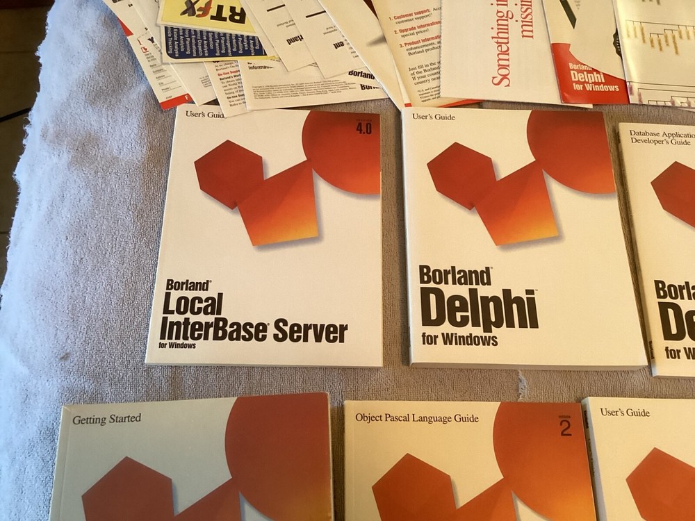 Vintage software developer Borland Delphi version 2 ,manuals etc.