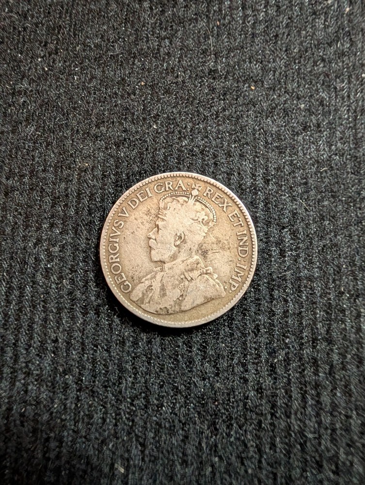 1918 Canadian 25 Cents Silver