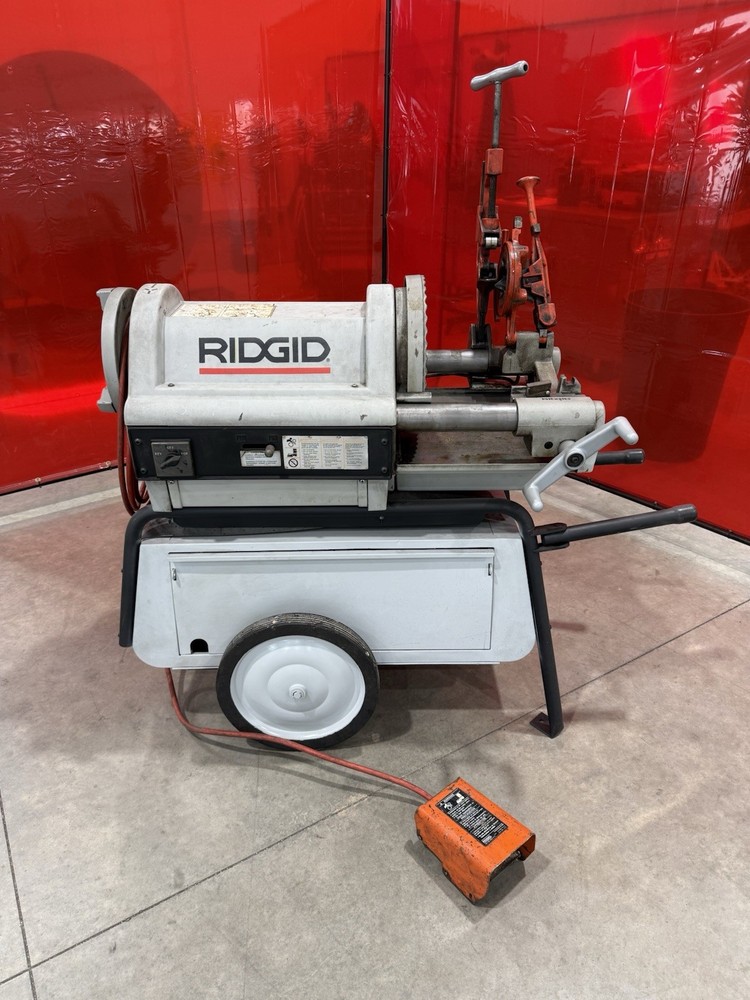 RIDGID 1224 Pipe Threading Machine