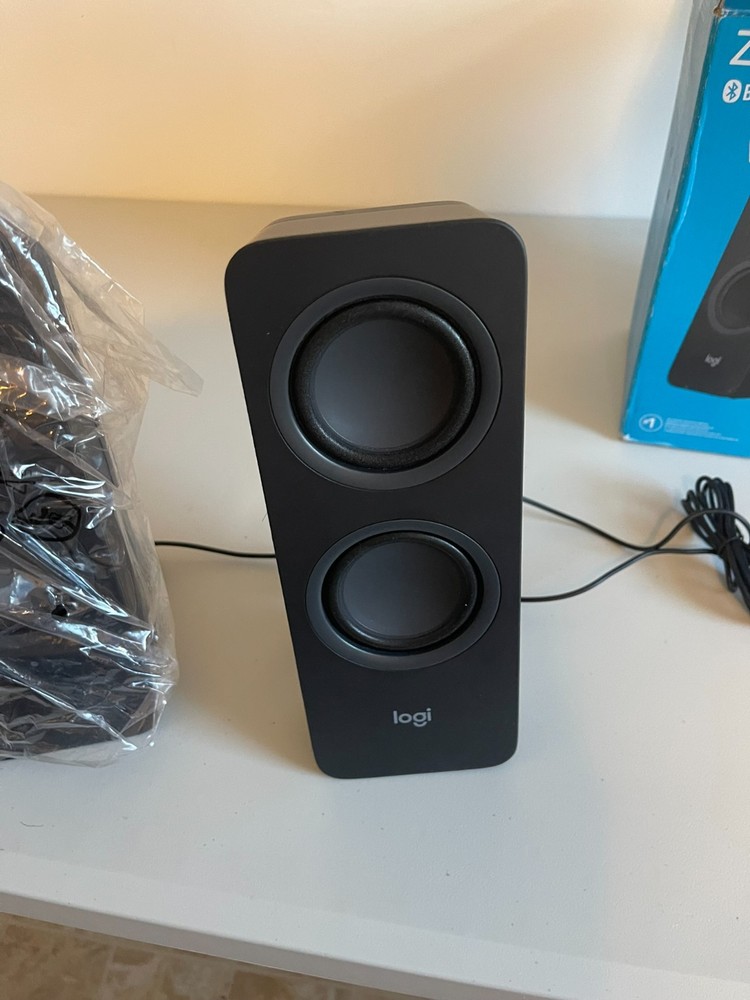 Logitech Z207 Bluetooth Speaker - Black