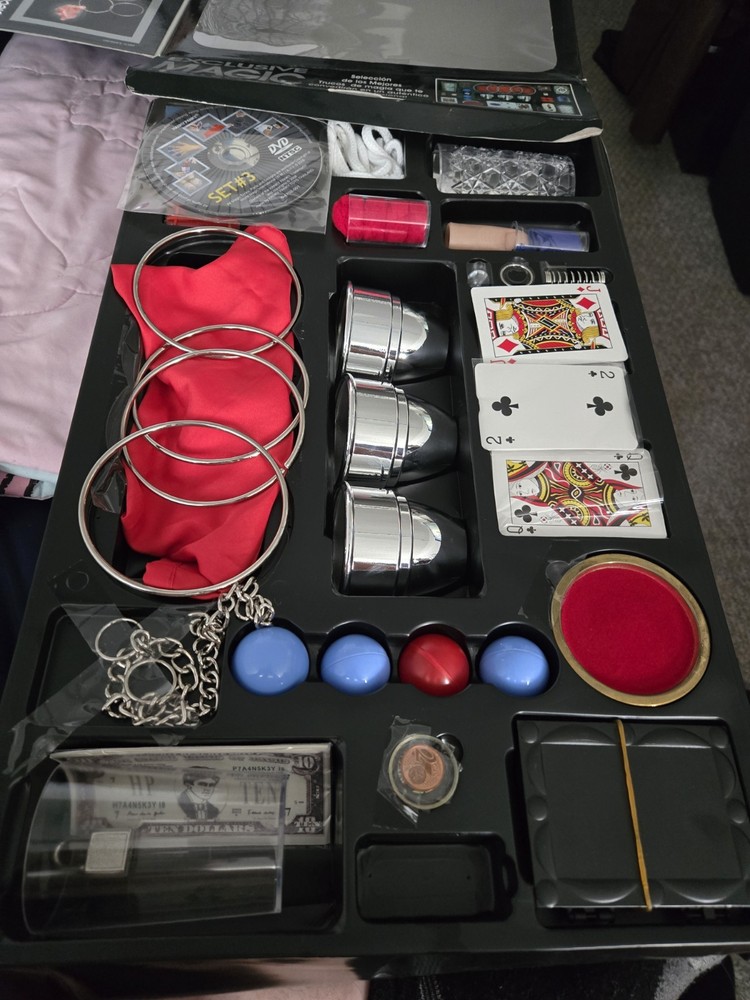 Exclusive MAGIC Collection ( Includes Instructional DVD + Book ) *FAST SHIPPING*
