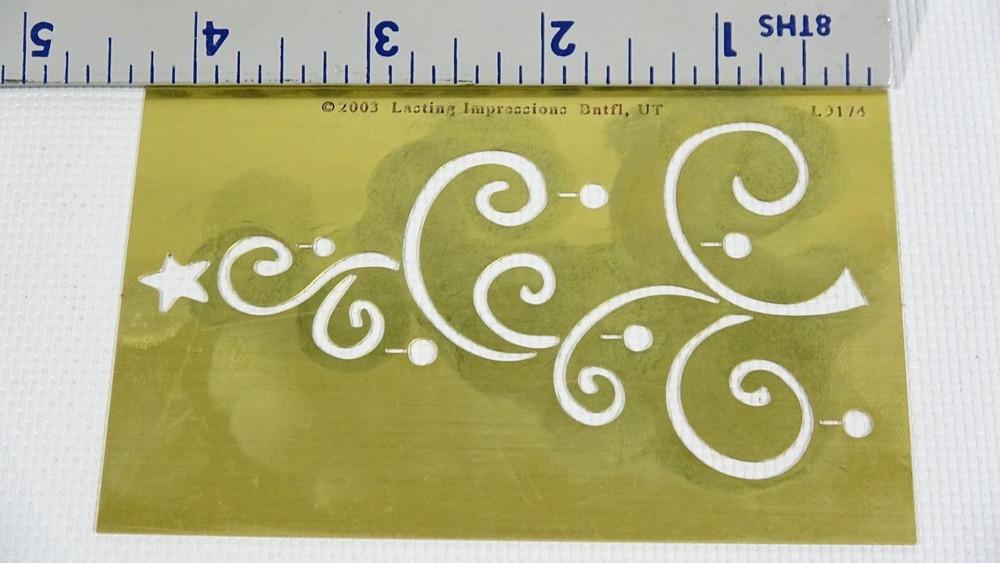 Christmas Tree - Lasting Impressions Embossing Stencil Template L9174 - 2003